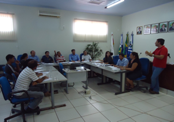 1ª Reunião de Elaboração e Discussão do (PCCS) para os Servidores Públicos da Prefeitura de Aripuanã-MT