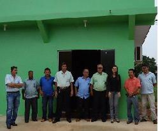 Vereadora Seluir Peixer participa da inauguração do SISPUMA