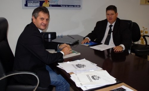 Ver. Claudionaldo (DEM) vai a Cuiabá buscar recursos para a cidade e presta esclarecimento