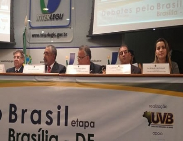 Ismaili Donassan representa MT no “Debates pelo Brasil” e cobra senador Cyro Miranda, autor da PEC-35