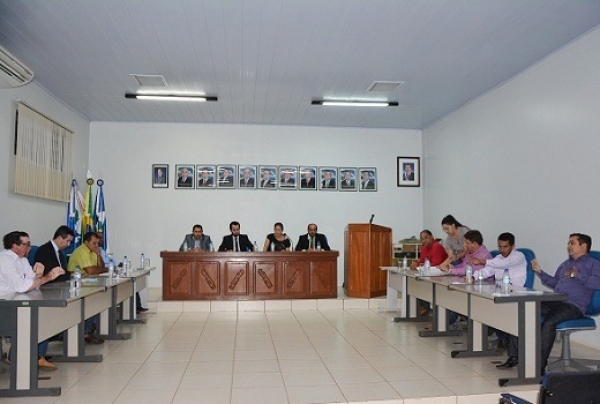 Câmara de Aripuanã aprova projeto que autoriza repasse para a Educação Municipal
