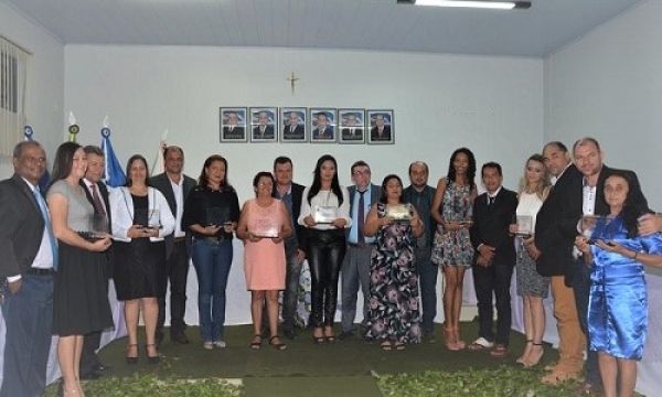 Câmara Municipal de Vereadores homenageia mulheres de Aripuanã