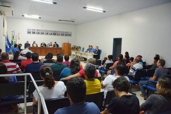 Câmara Municipal aprova projetos de alterações da Lei Orgânica e Regimento Interno