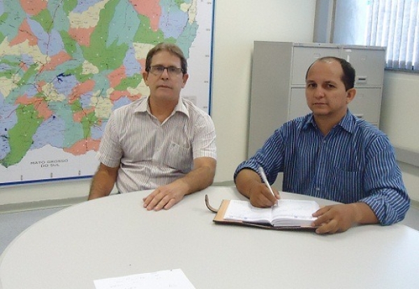 Vereador de Aripuanã participa de reunião com coordenador estadual do Programa Luz para Todos