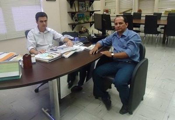 Aripuanã: Vereador professor Luciano solicita melhorias na área da educação junto a SEDUC-MT