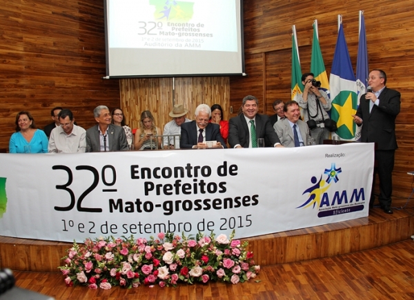 Conselheiro Antonio Joaquim representa TCE no 32º Encontro de Prefeitos da AMM