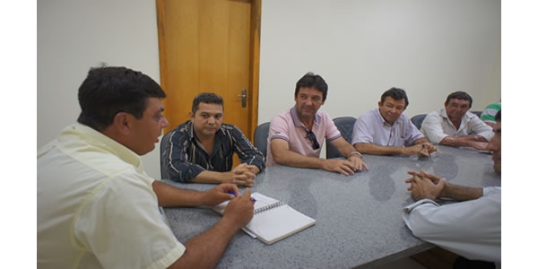 Câmara Municipal Realizou Sessão extraordinária para aprovação de projetos em caráter de Urgência.