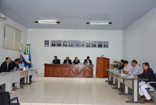 Câmara de Aripuanã aprova projeto que autoriza recurso para reforma de escolas