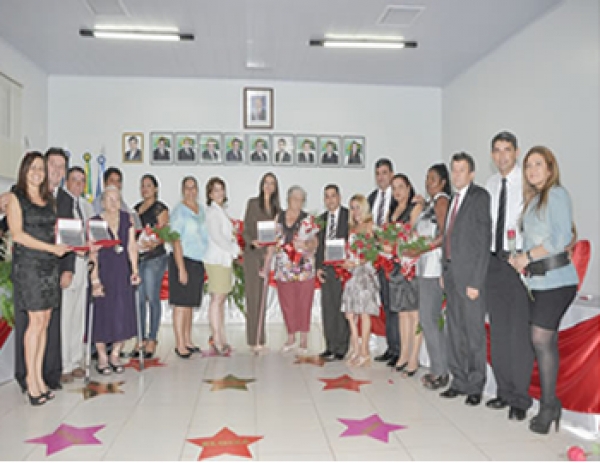 com Grande Estilo Câmara Municipal de Aripuanã marca homenagens às mulheres