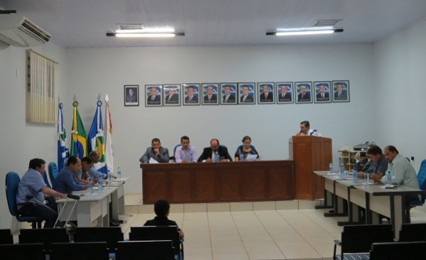 Câmara de Aripuanã aprova projeto que trata sobre a LDO 2016